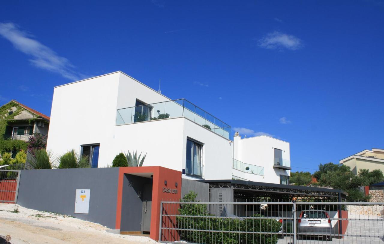 Casa Vita Apartments Slatine Exteriér fotografie