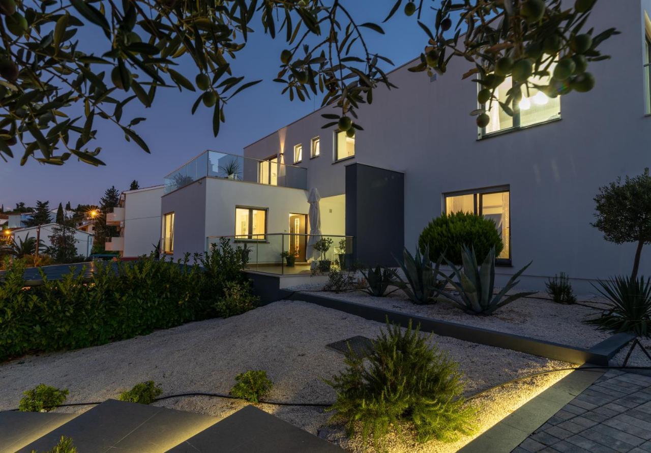 Casa Vita Apartments Slatine Exteriér fotografie